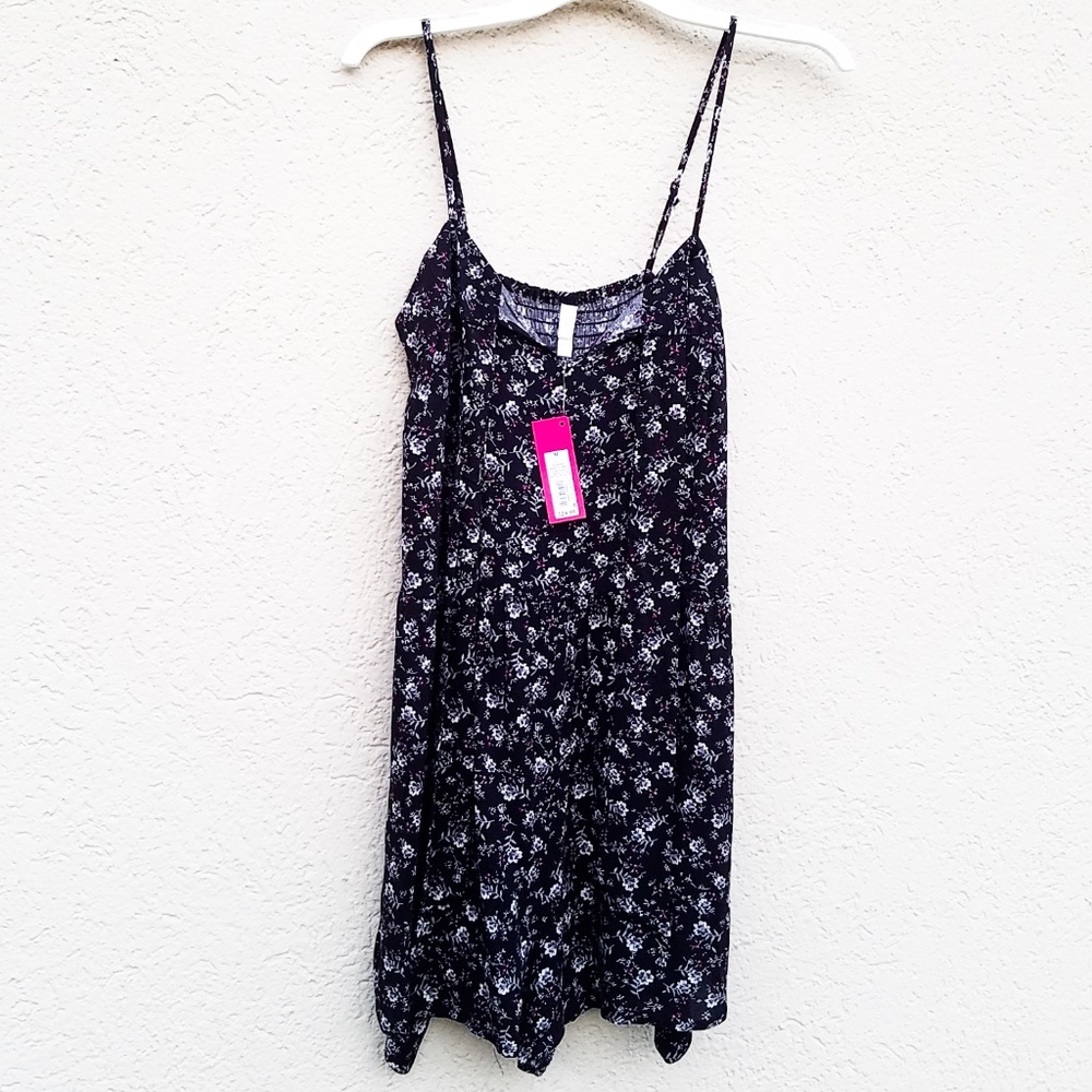 Xhilaration Tie-Front Floral Romper NWT Sz M - Picture 5 of 13